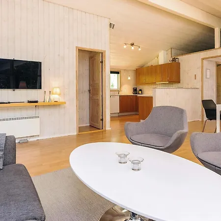 Ferienhaus 10 Person In Vaeggerlose-by Traum Bøtø By